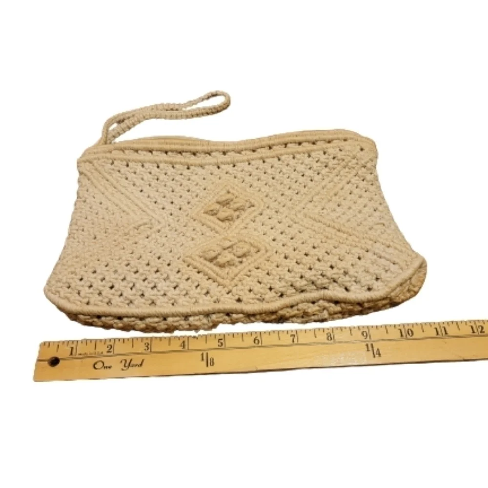 N/A crochet wristlet